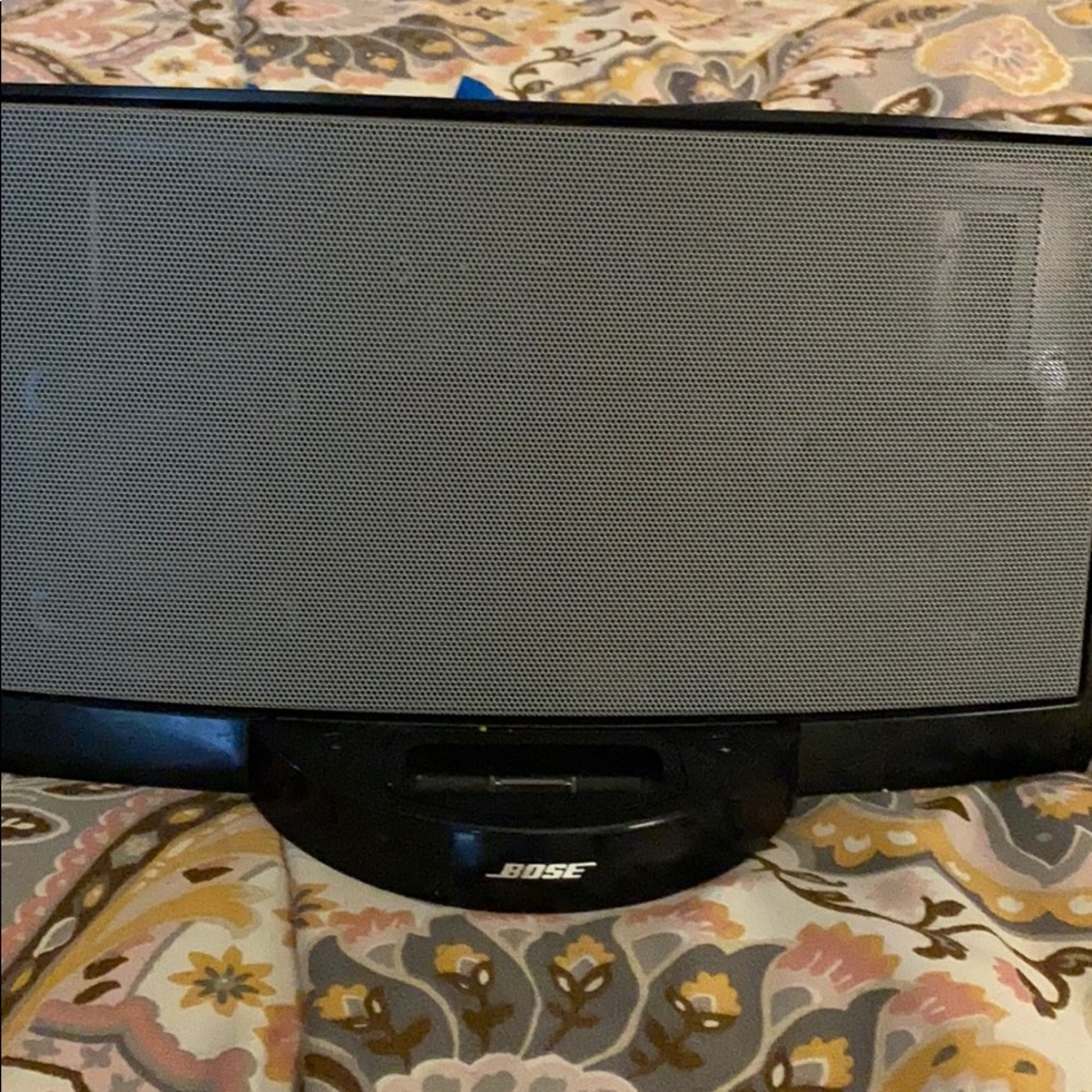 Bose’ Bluetooth speaker